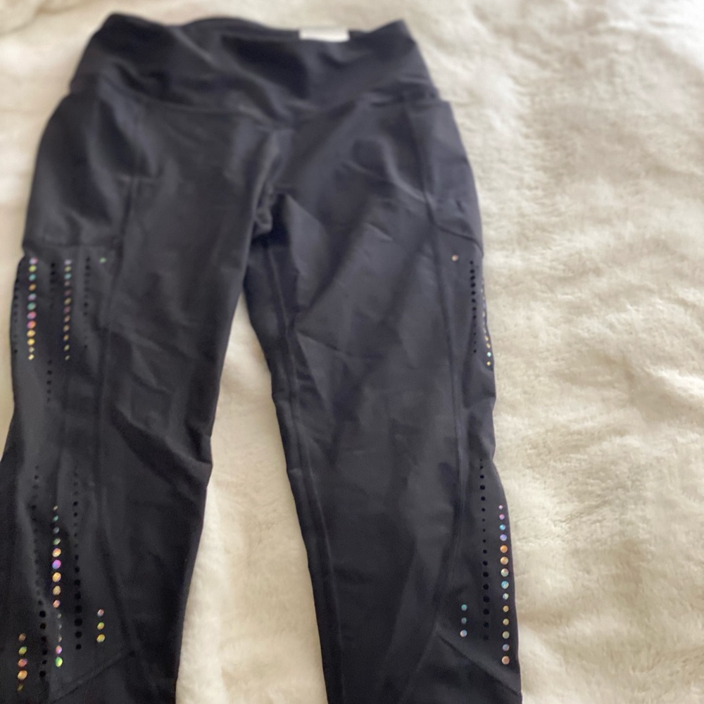 NWT. ICTORIA secret Sport Leggings